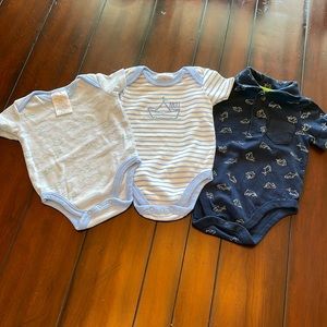 3-6 month short sleeve onesie bundle